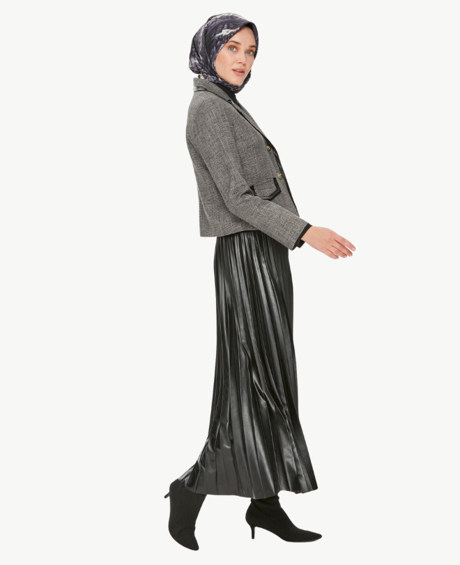 Ensemble Veste et Jupe Plissée