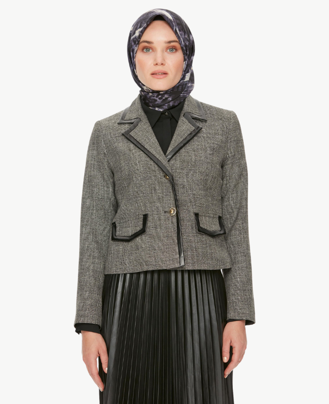 Ensemble Veste et Jupe Plissée