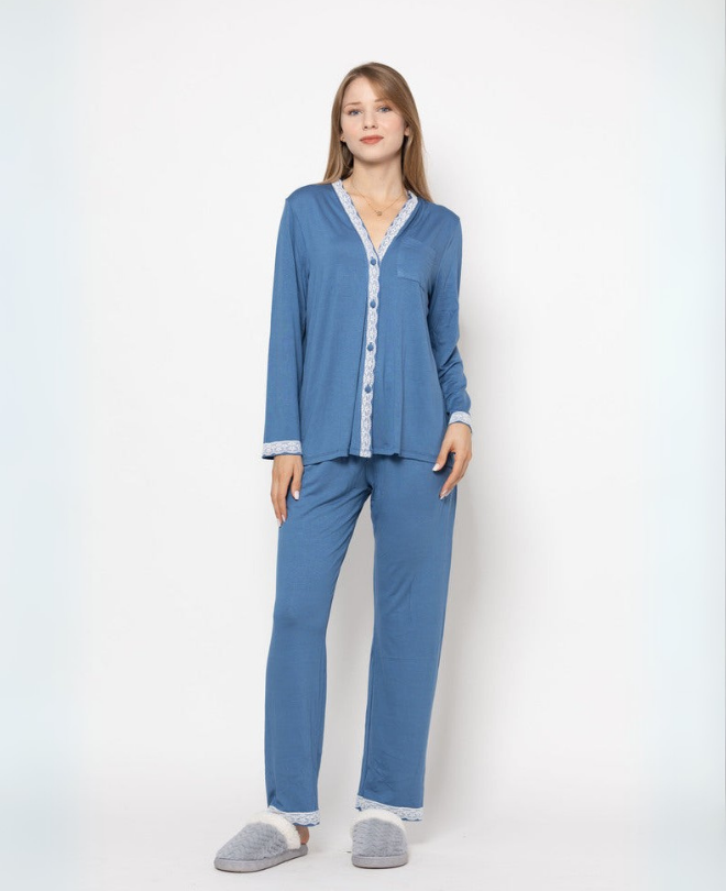 Pyjama en Coton et Dentelle