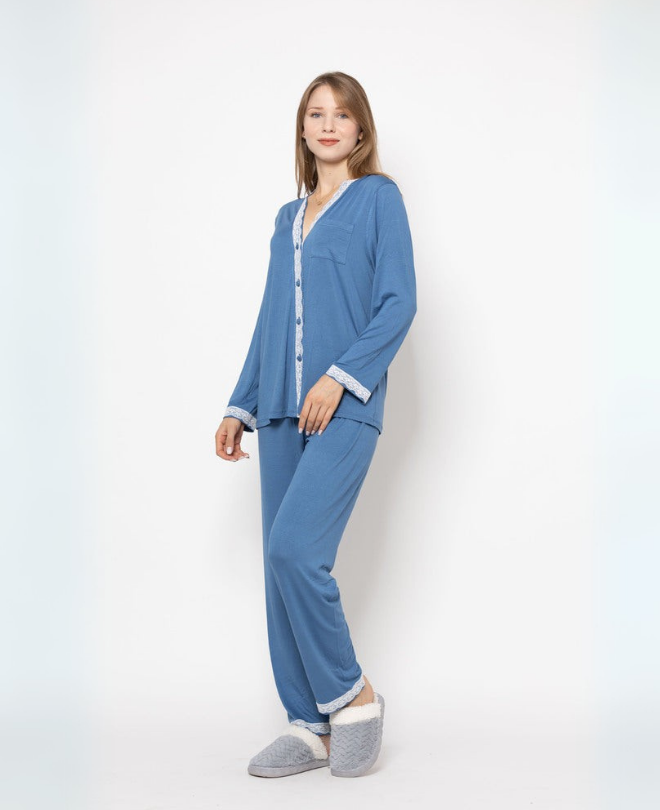 Pyjama en Coton et Dentelle