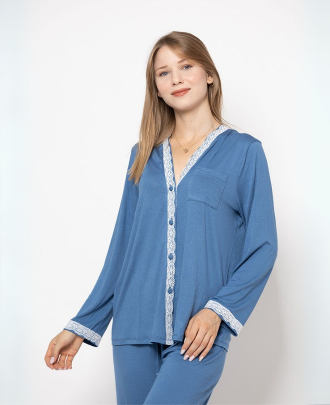 Pyjama en Coton et Dentelle
