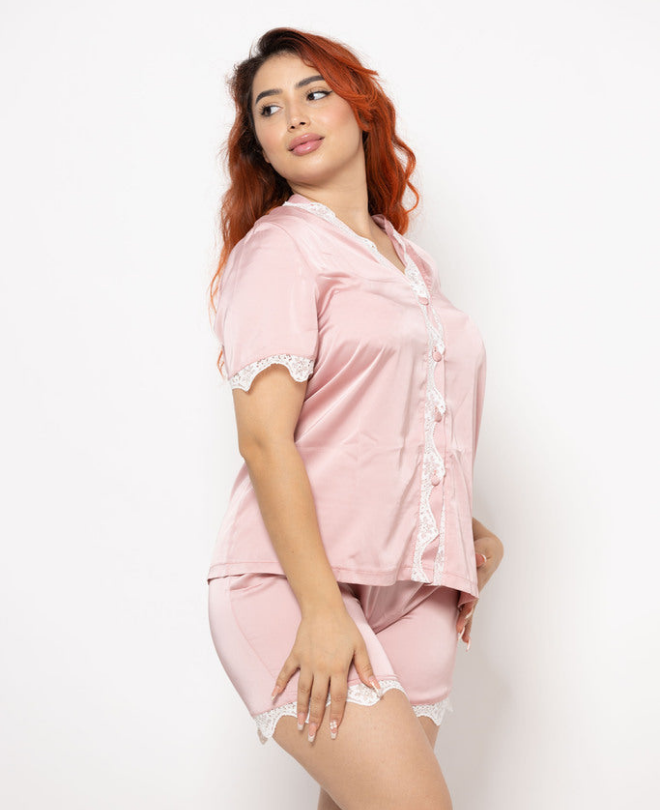 Pyjama en Soie à Liseré Contrastant
