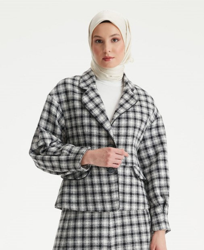 Ad. Mall - Tuğba Tunisia - Veste à Carreaux