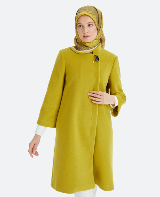 Manteau avec Broche
