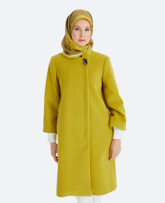 Manteau avec Broche