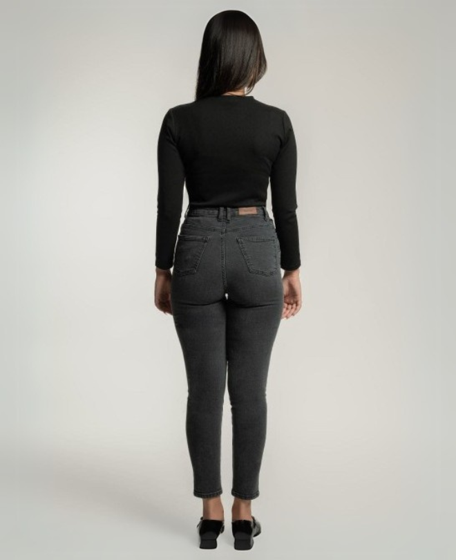  Raja Jeans