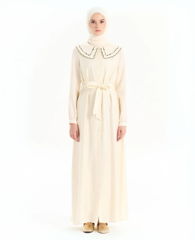 Robe avec Brodée