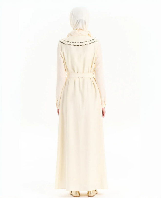 Robe avec Brodée