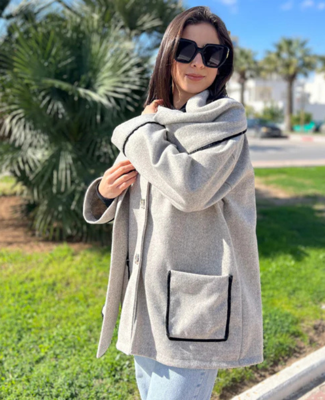 Ad. Mall - SOIE Glamour - Manteau Coupe Ample avec Cache-col