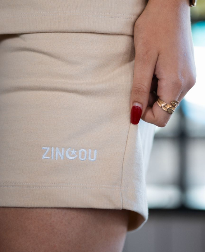 Short ZINCOU